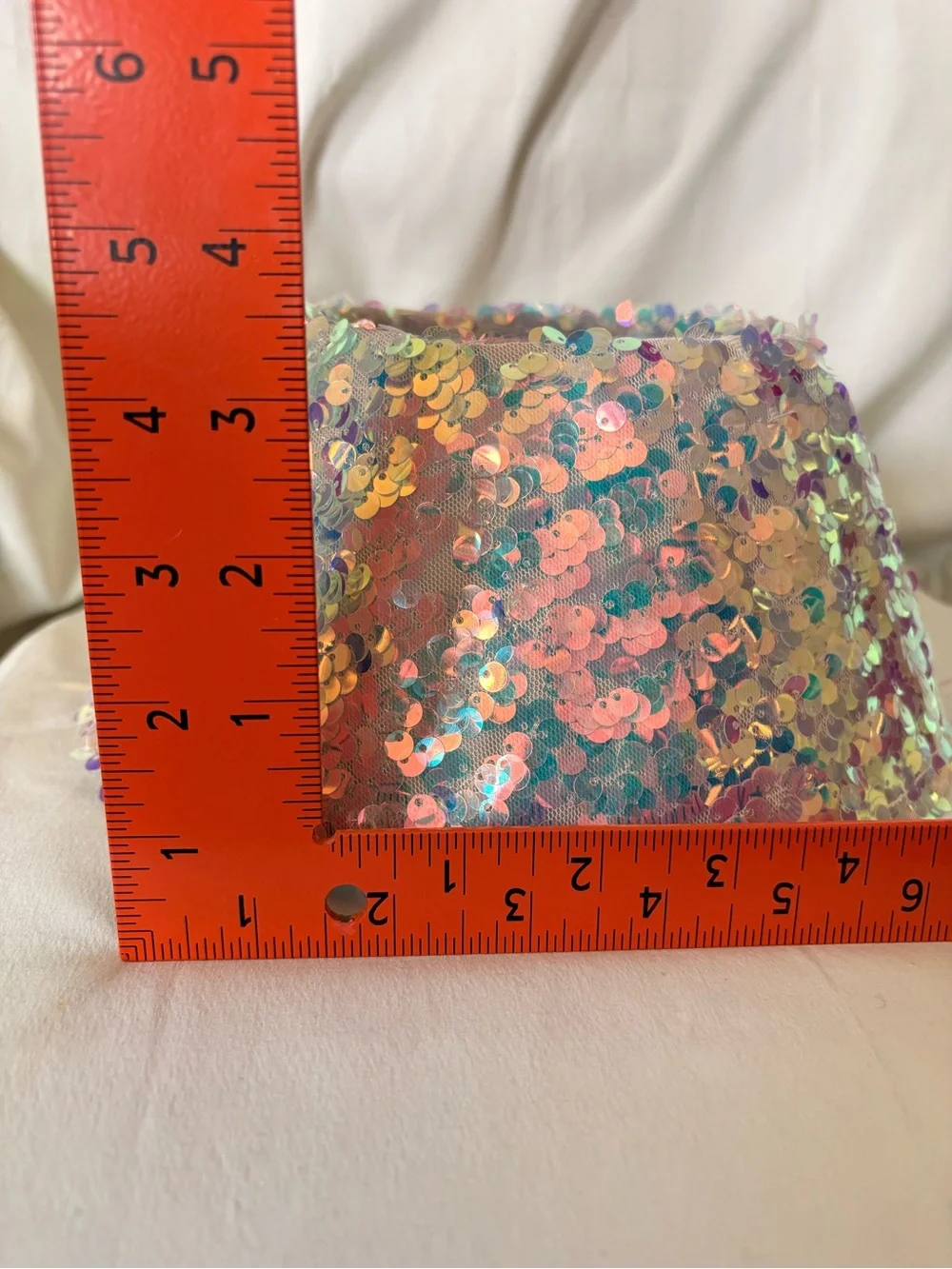 Forever 21 Iridescent Sequin Mini Tree Stand Band